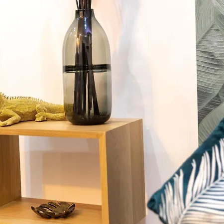 Le Cinq : Chic&cosy, Jardin Privatif Apartment