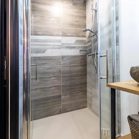 Le Cinq : Chic&cosy, Jardin Privatif